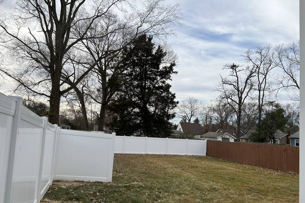 Photo of Outdoor in Issue