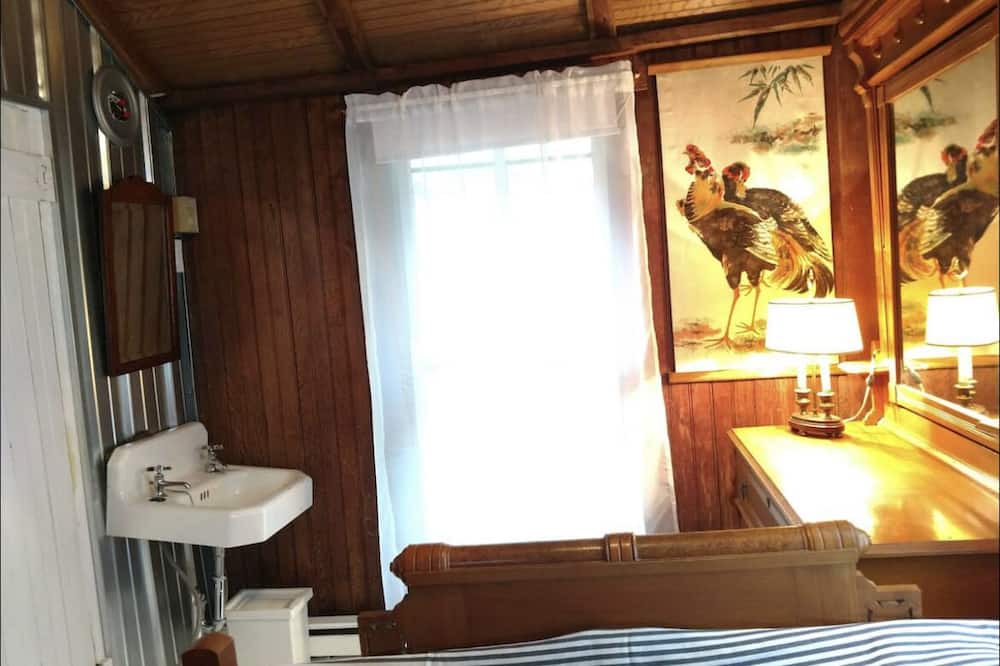 Photo of Bedroom in Lebanon