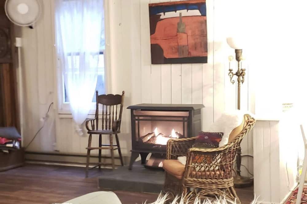 Photo of Bedroom in Lebanon
