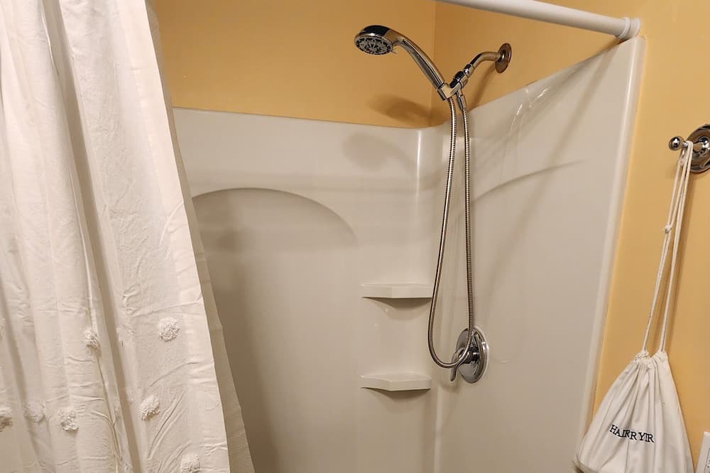 Photo of Bathroom in Elmira