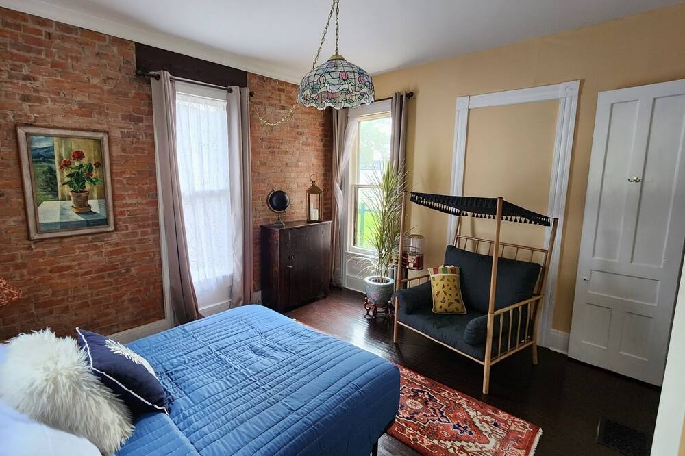 Photo of Bedroom in Elmira