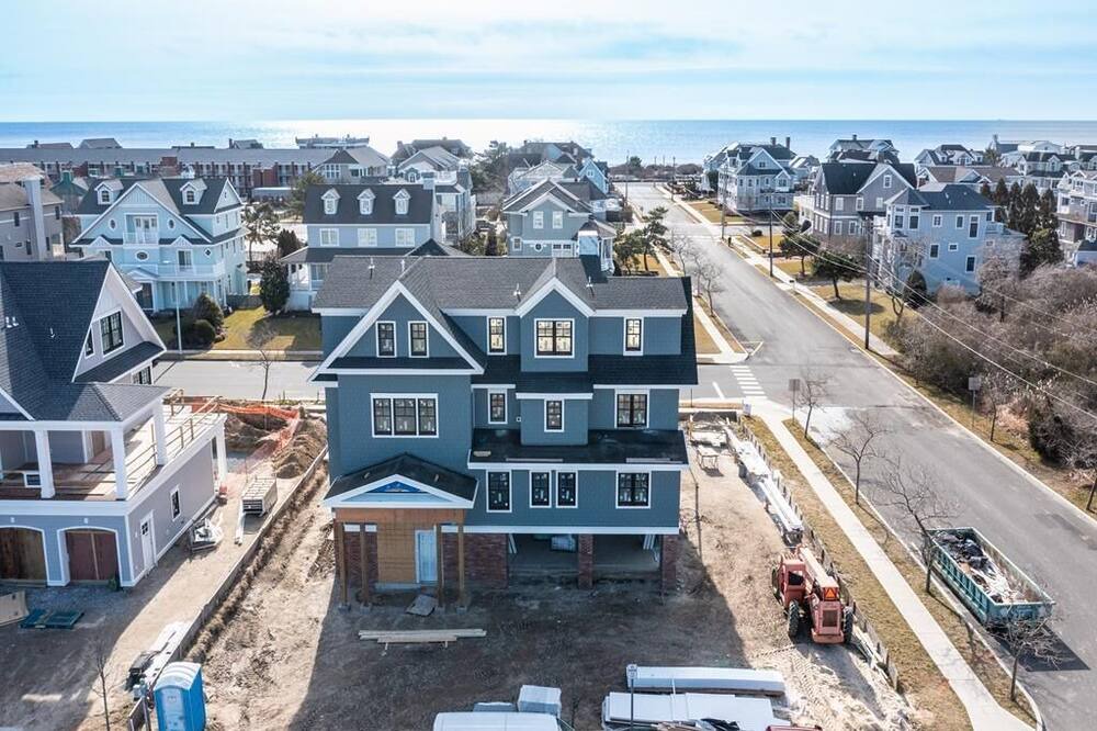 Photo of Others in Admiral Estates