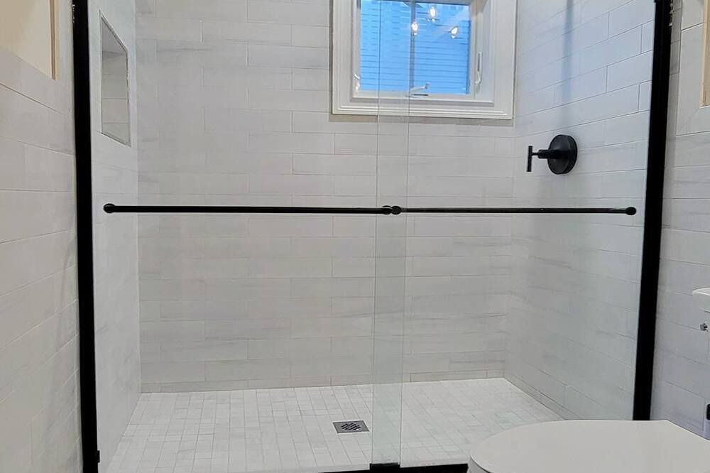 Photo of Bathroom in Holgate