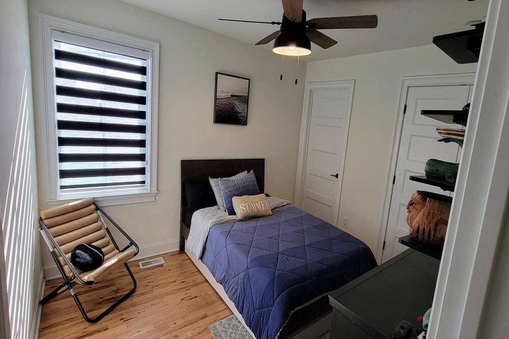 Photo of Bedroom in Holgate