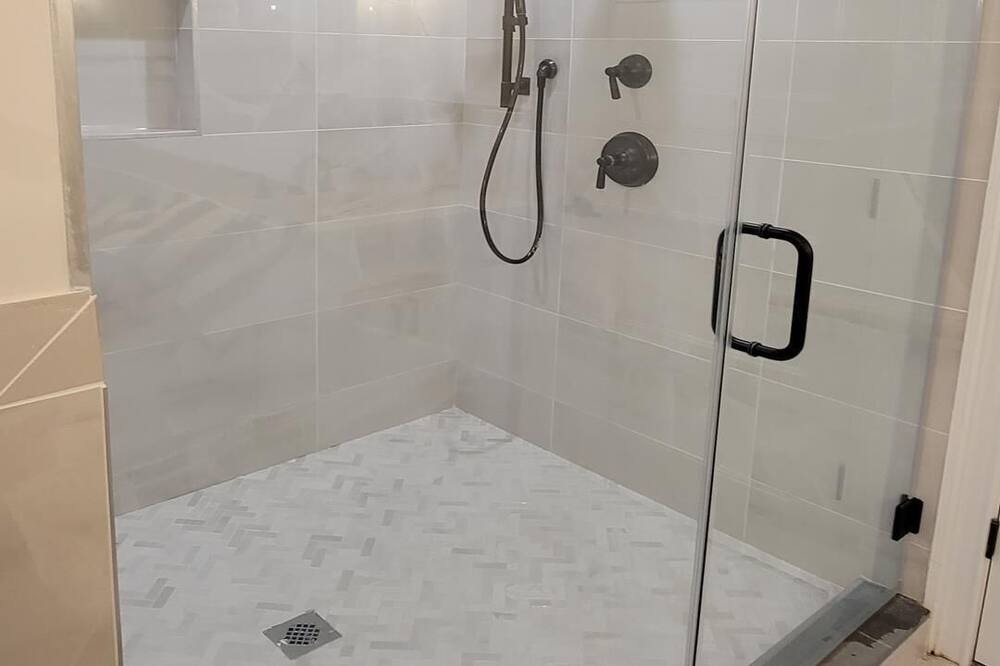 Photo of Bathroom in Holgate