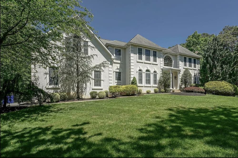 Photo of Outdoor in Medford