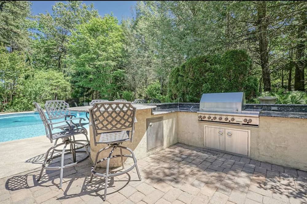 Photo of Outdoor in Medford