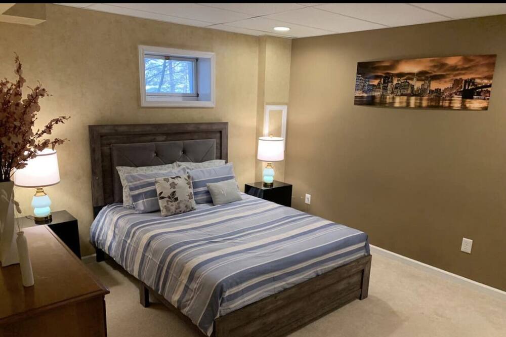 Photo of Bedroom in Medford