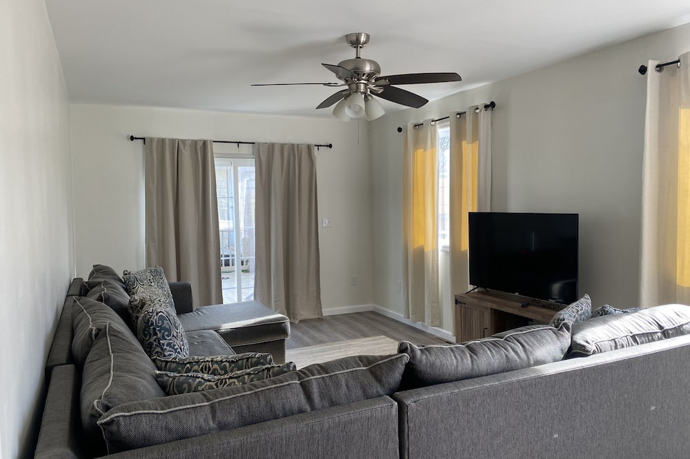 Photo of Livingroom in Lebanon