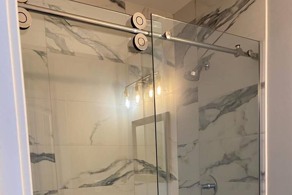 Photo of Bathroom in Beach Haven Terrace