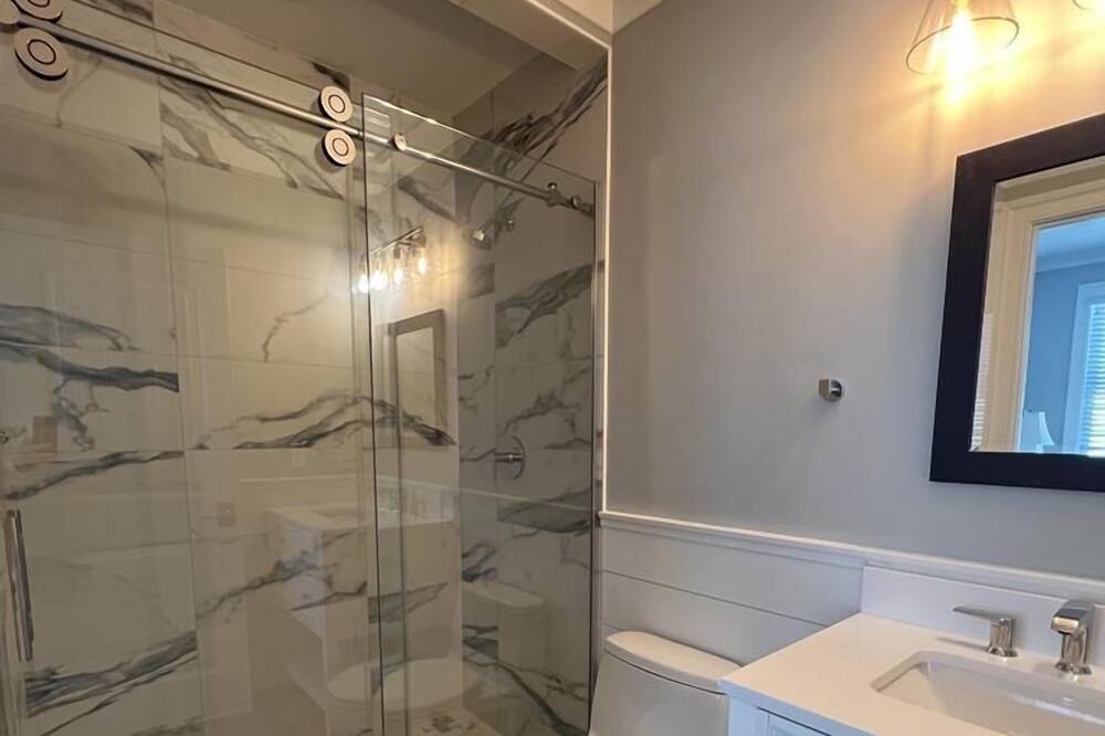 Photo of Bathroom in Beach Haven Terrace