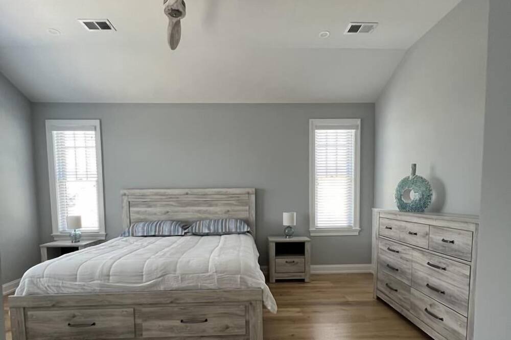 Photo of Bedroom in Beach Haven Terrace