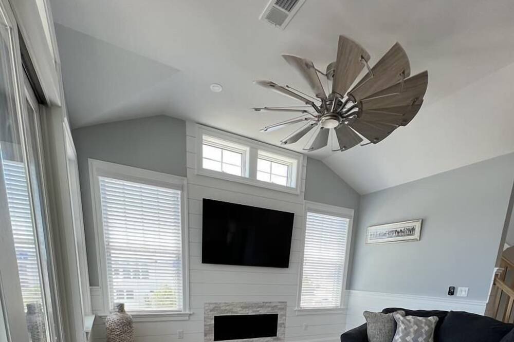 Photo of Livingroom in Beach Haven Terrace