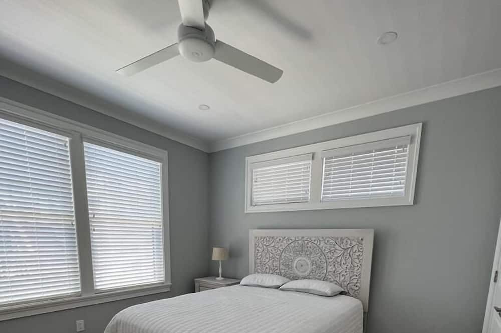 Photo of Bedroom in Beach Haven Terrace