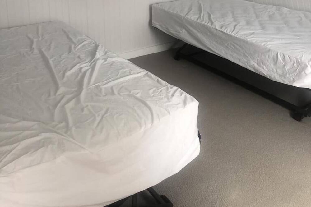 Photo of Bedroom in Beach Haven Gardens