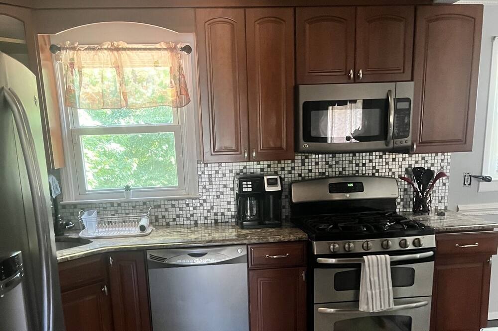 Photo of Kitchen in Ewing