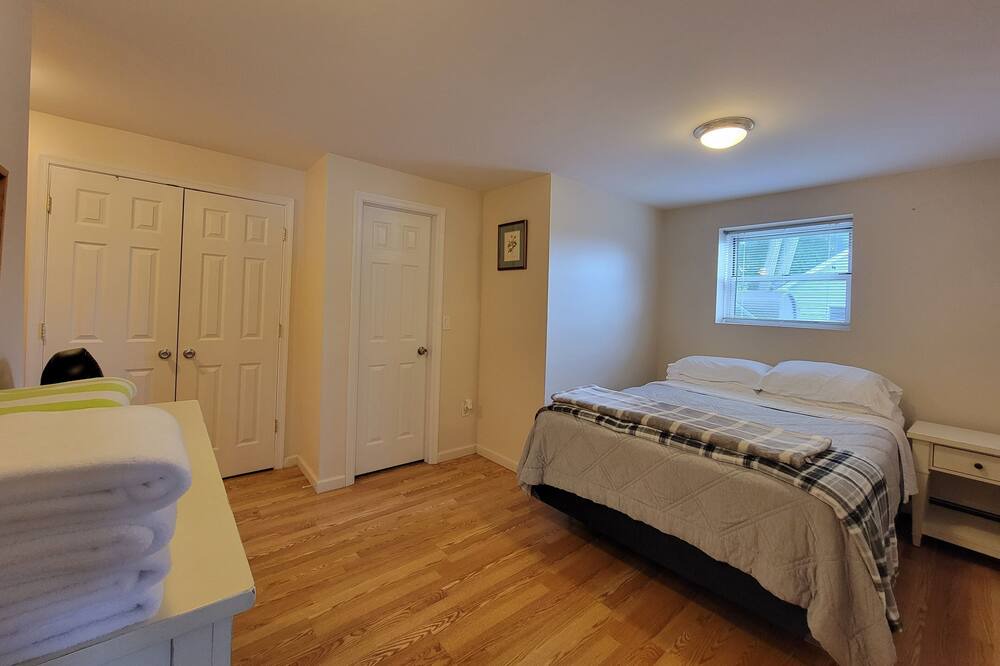 Photo of Bedroom in Lake Hopatcong