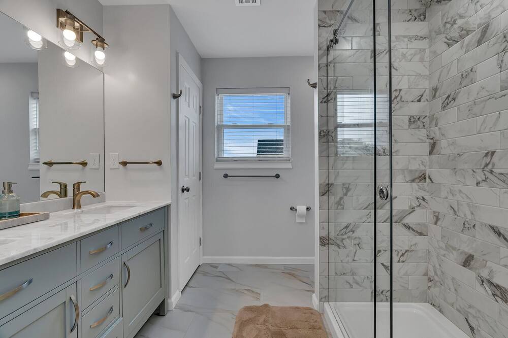 Photo of Bathroom in Keansburg