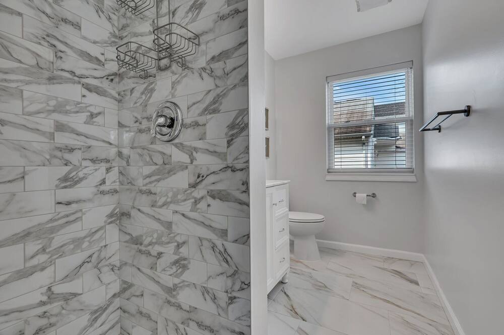 Photo of Bathroom in Keansburg