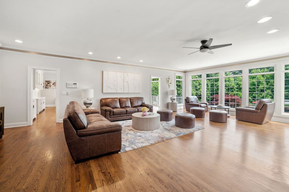 Photo of Livingroom in Middlebury