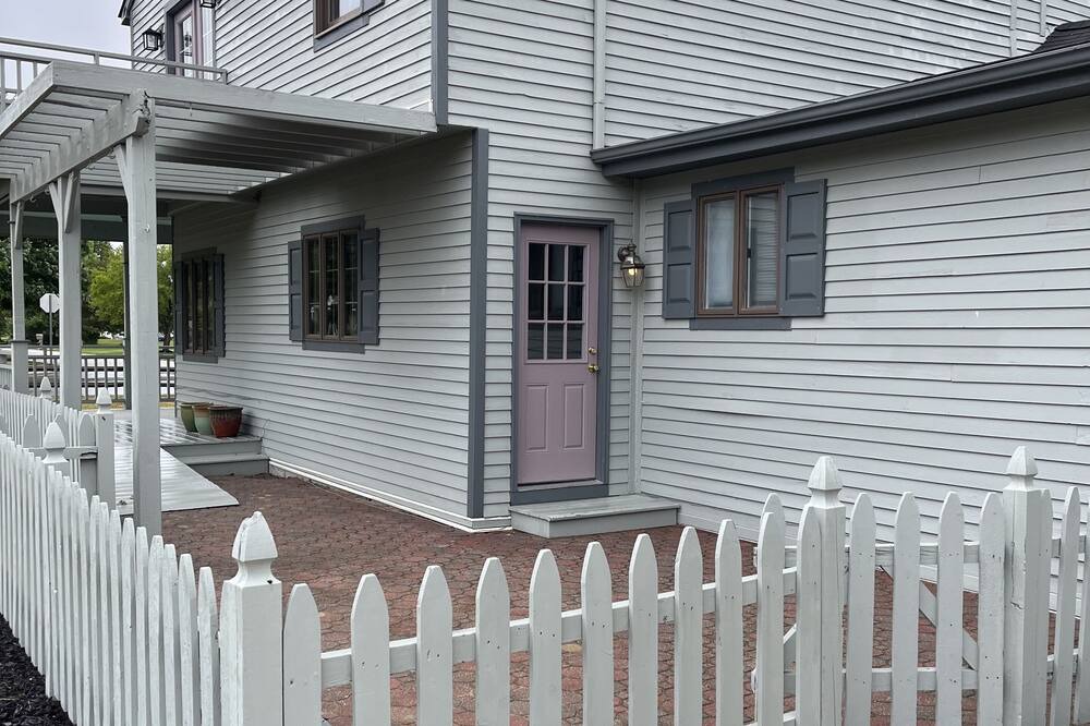 Photo of Outdoor in Green Creek