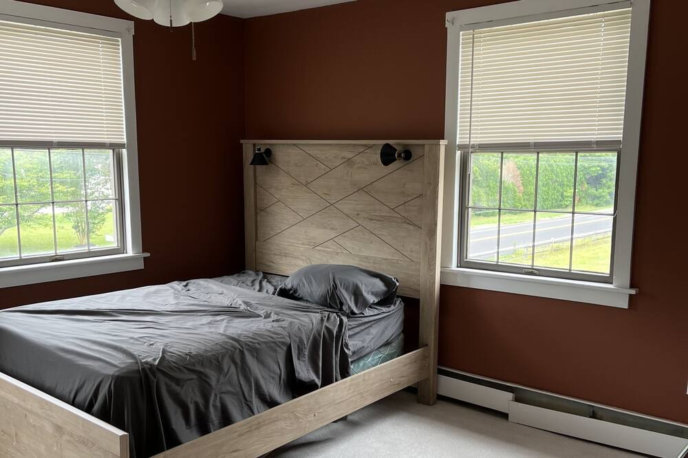Photo of Bedroom in Green Creek