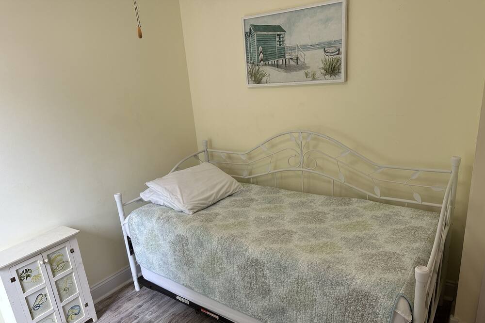 Photo of Bedroom in Normandy Beach