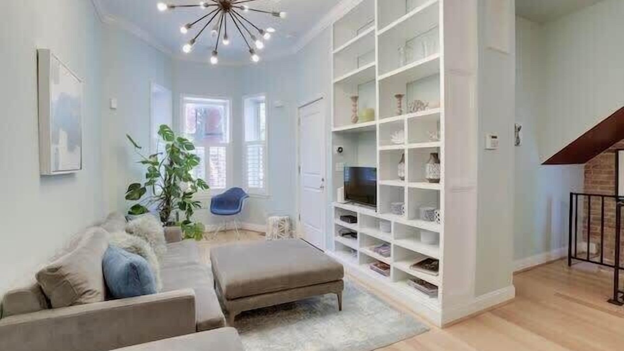 Photo of Livingroom in Mount Vernon Square