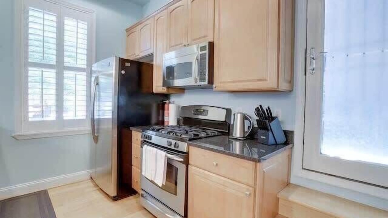 Photo of Kitchen in Mount Vernon Square