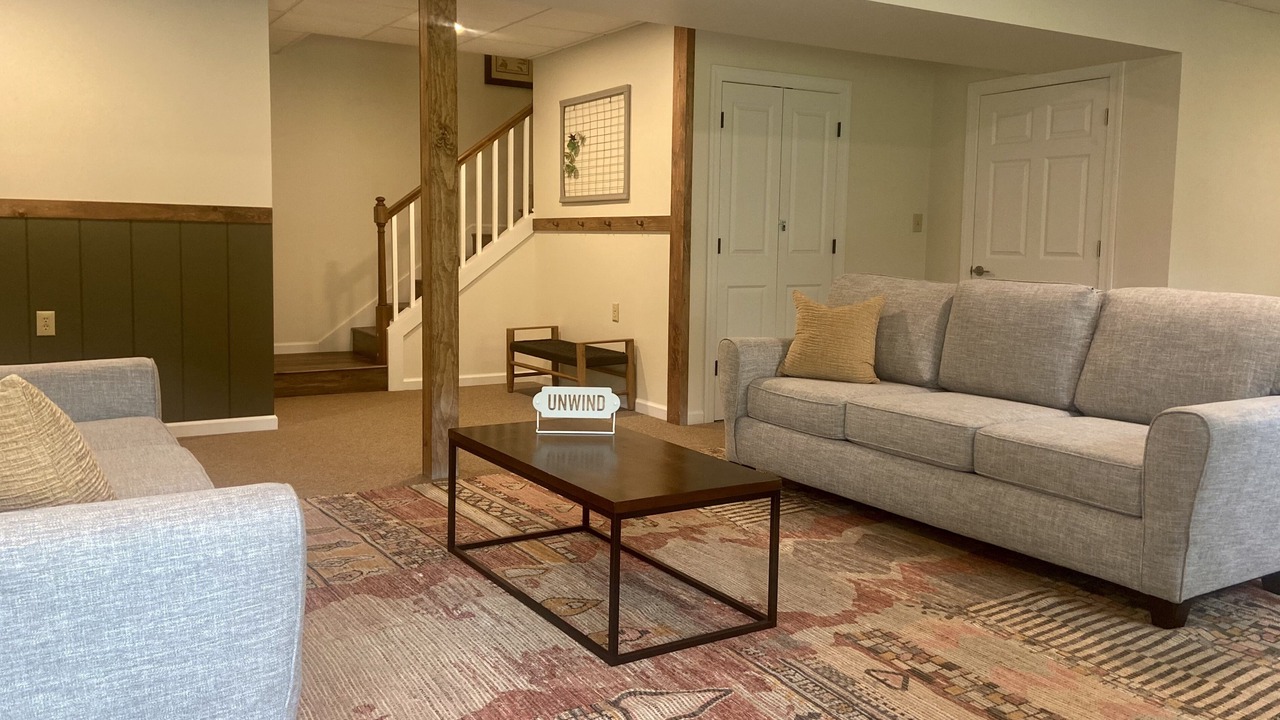 Photo of Livingroom in West Milton