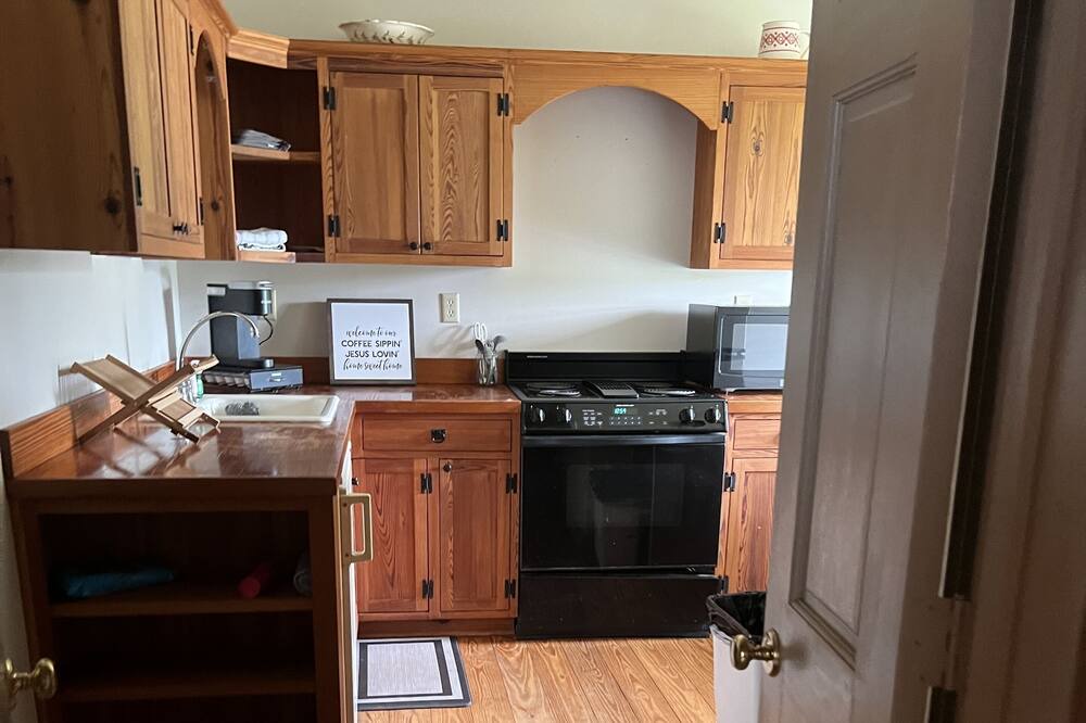 Photo of Kitchen in Clifford