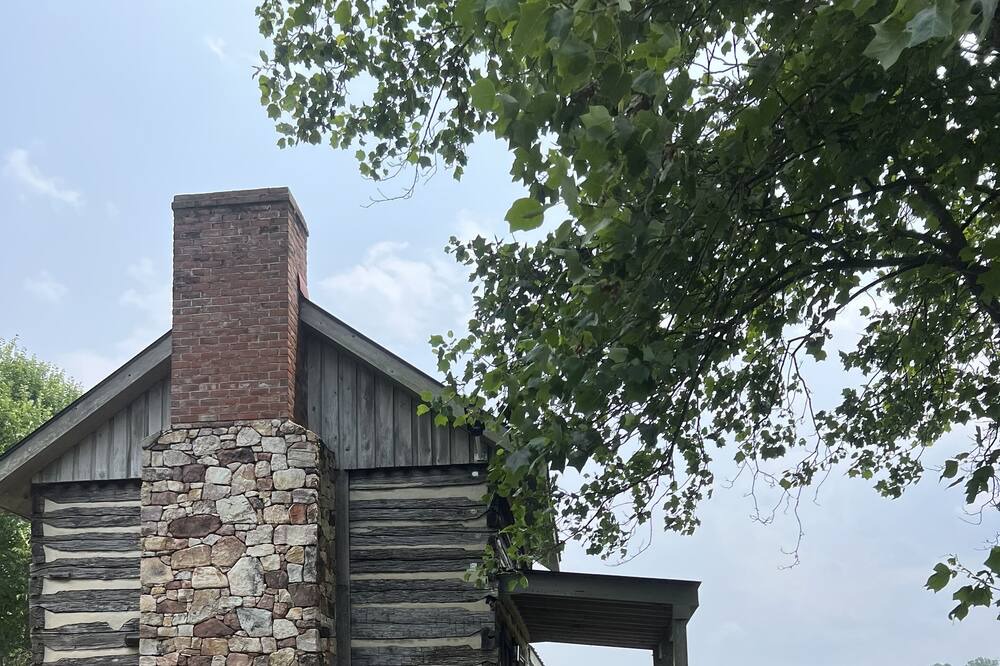 Photo of Outdoor in Clifford