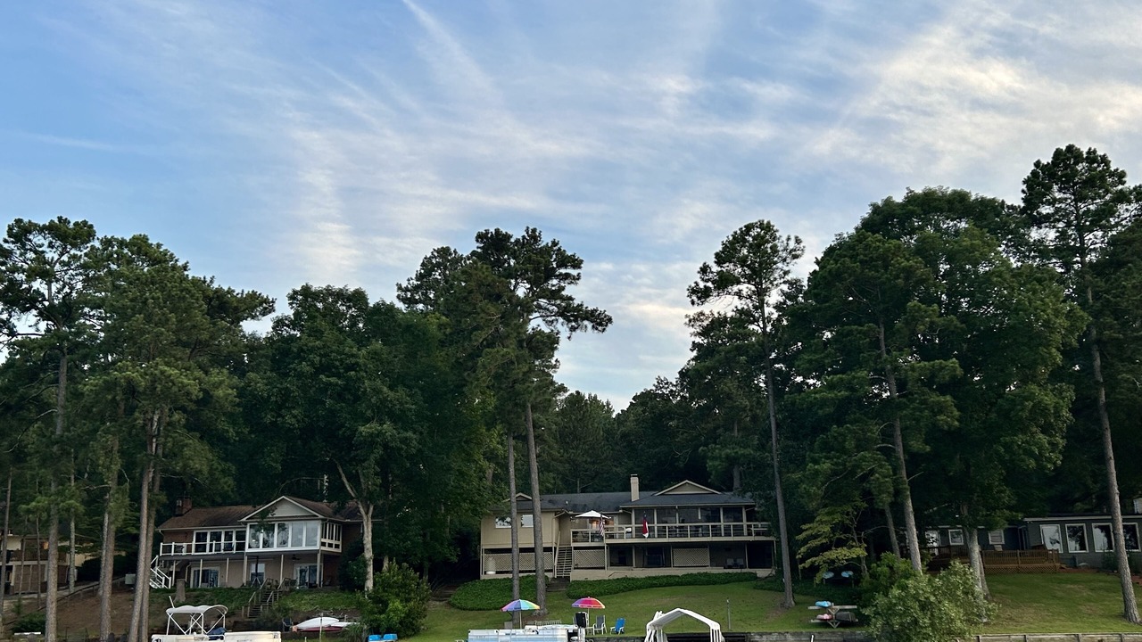 Photo of Outdoor in Whispering Pines