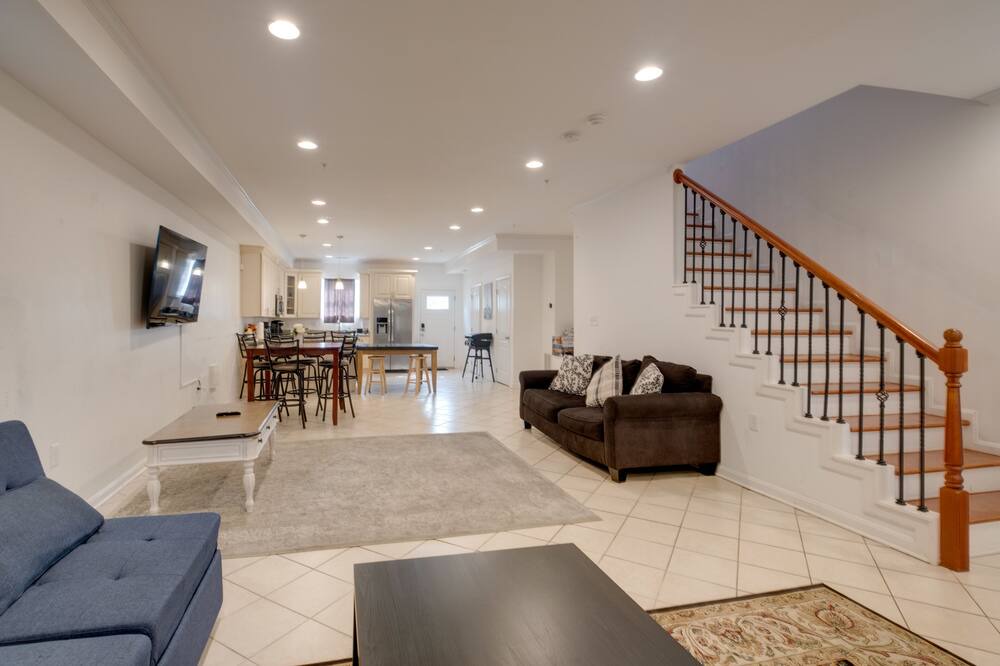 Photo of Livingroom in Southeast