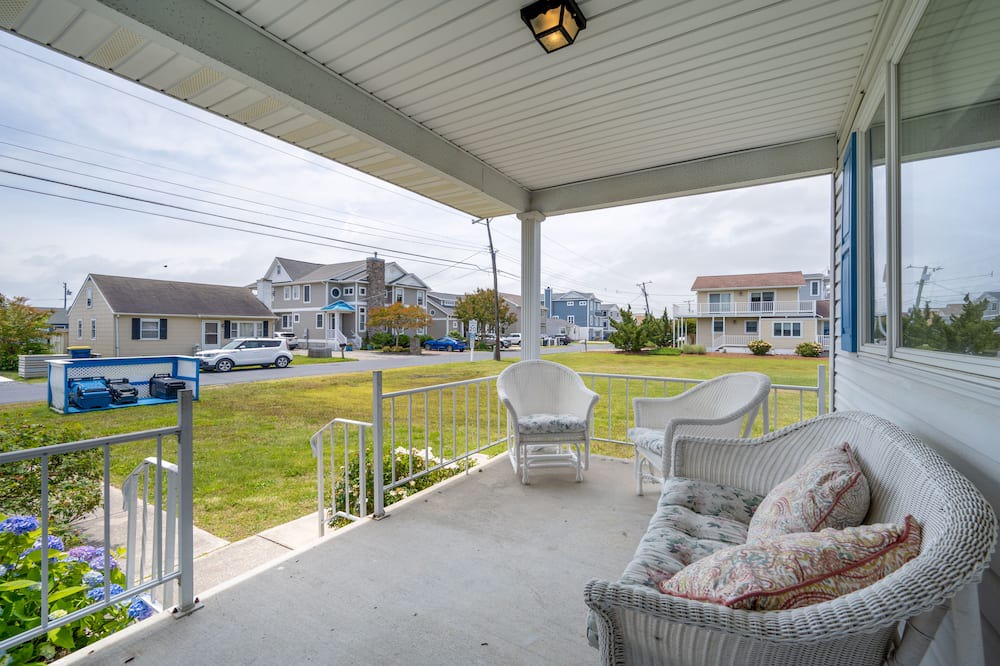 Photo of Patio Balcony in South Bethany Harbor