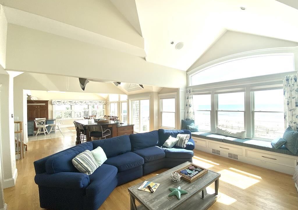 Photo of Livingroom in Surf City