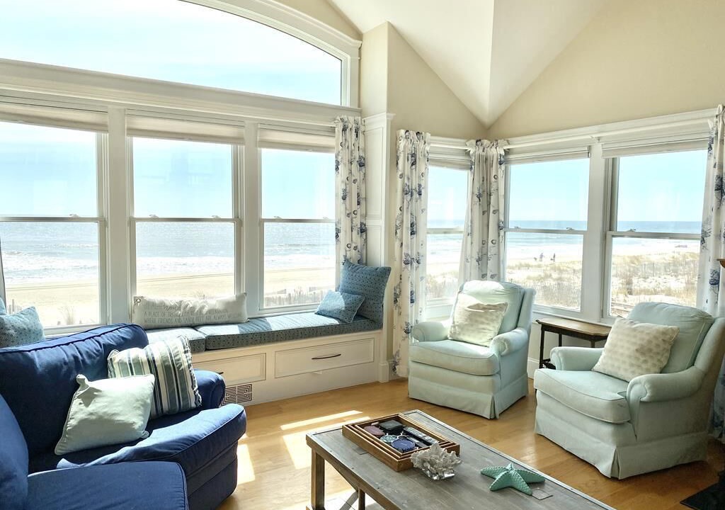 Photo of Livingroom in Surf City