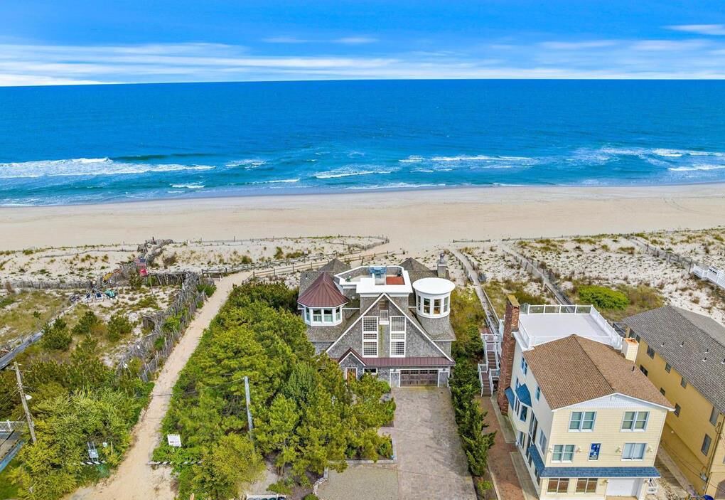 Photo of Others in Surf City