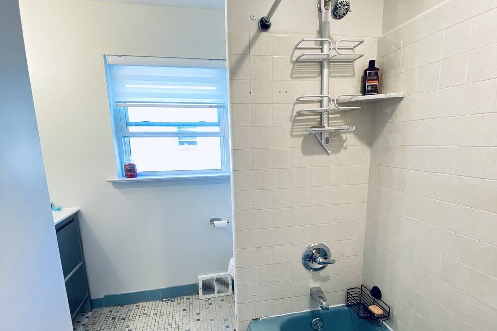 Photo of Bathroom in Fort Washington