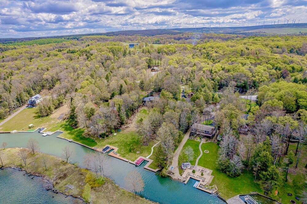 Photo of Outdoor in Indian Lake