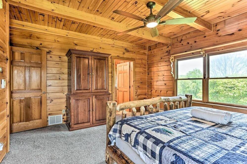Photo of Bedroom in Lake Ariel