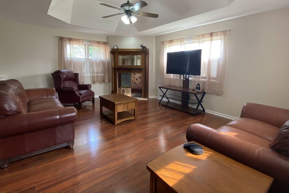 Photo of Livingroom in Perrysburg