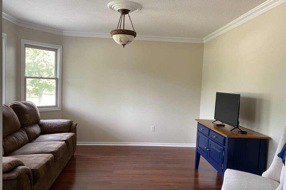 Photo of Livingroom in Perrysburg