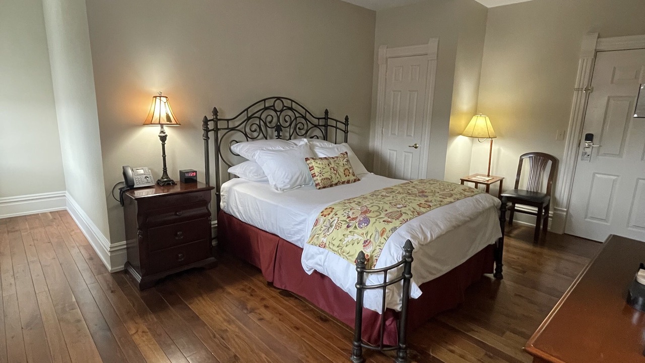 Photo of Bedroom in Everett