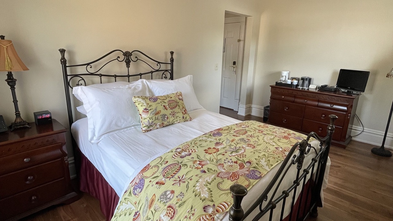 Photo of Bedroom in Everett