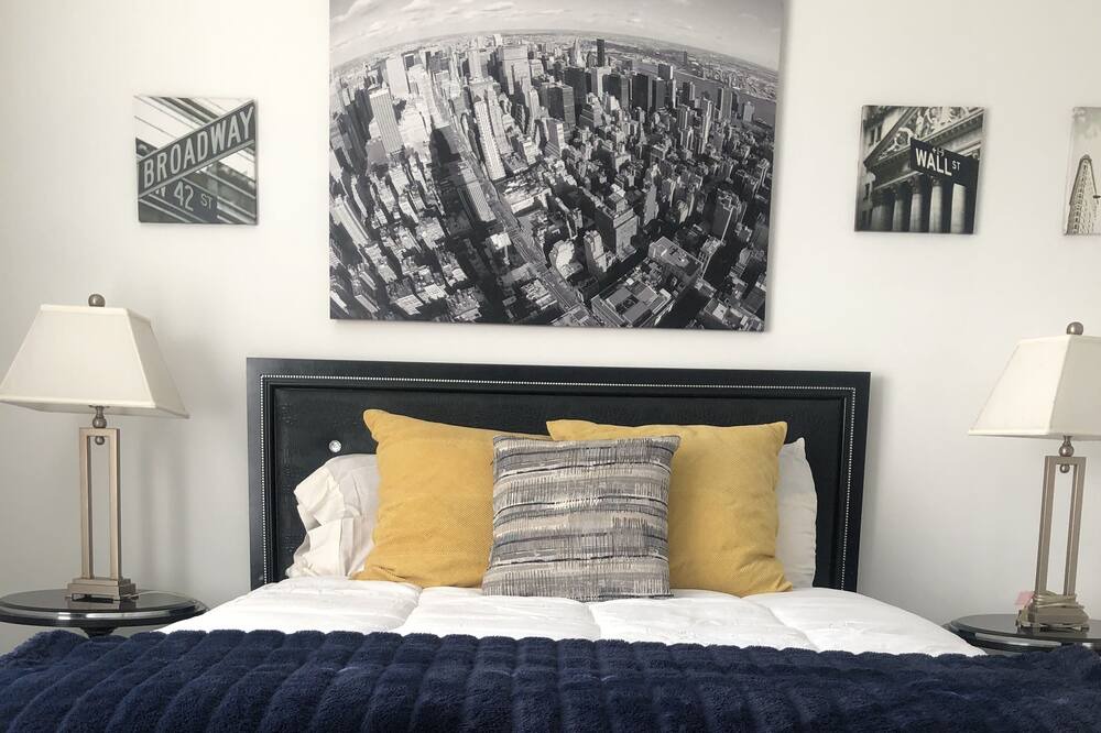 Photo of Bedroom in Parker Ford