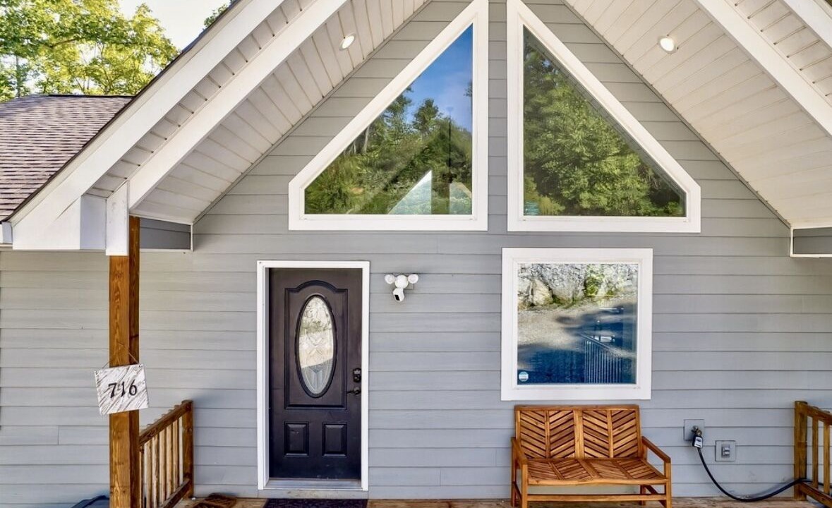 Photo of Outdoor in Lakeside Estates