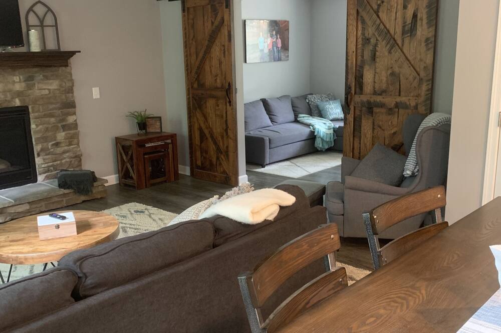 Photo of Bedroom in Howard