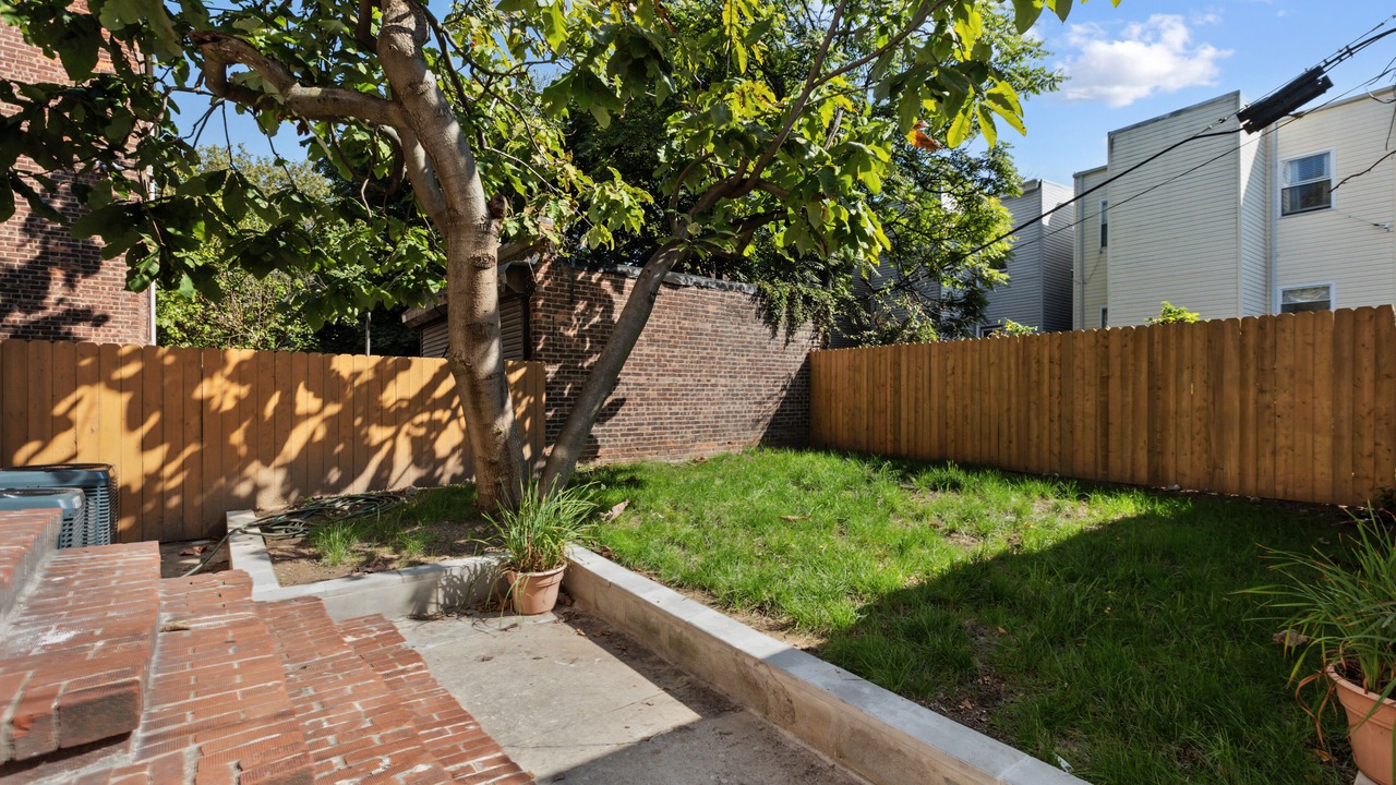 Photo of Outdoor in Greenville