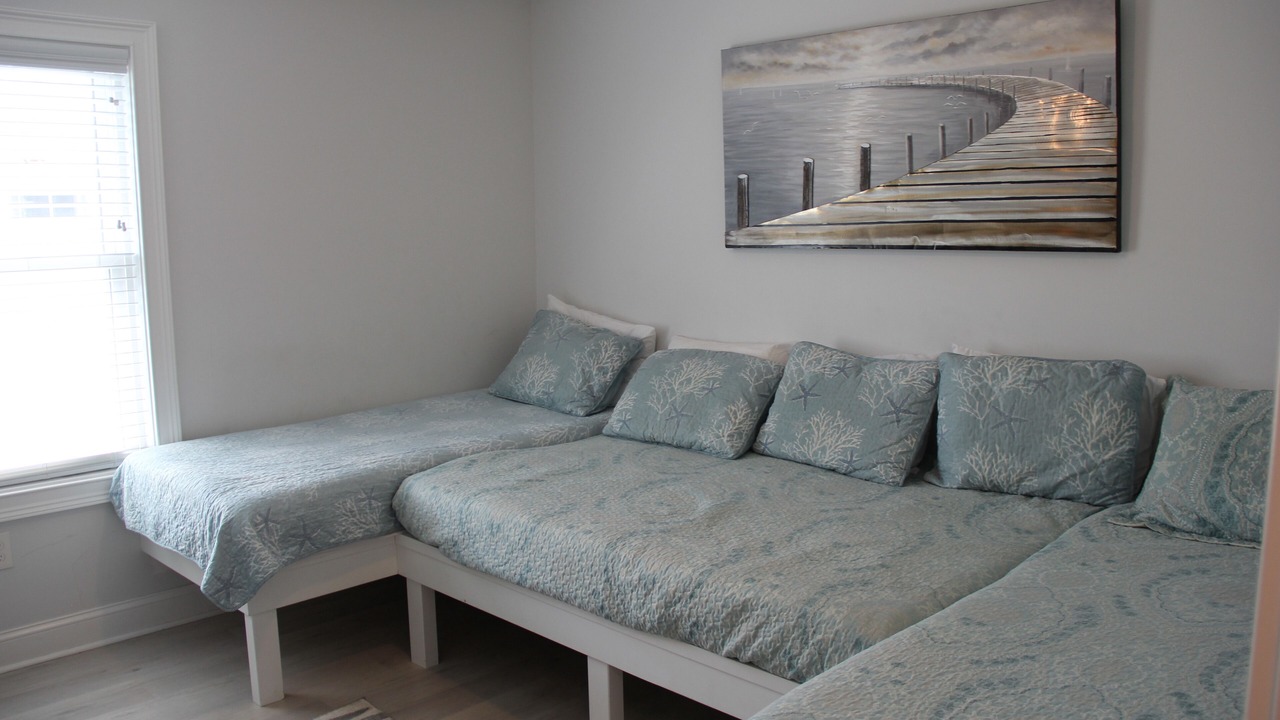 Photo of Livingroom in North End